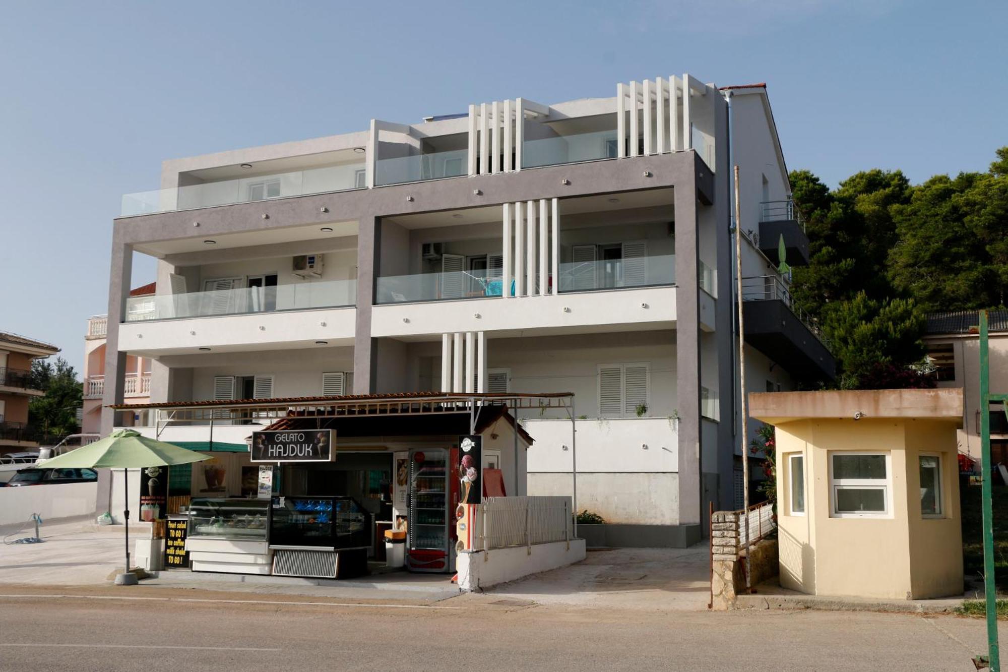 Apartment For One Person กูกลีตซา ภายนอก รูปภาพ